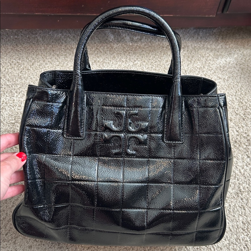 Tory Burch Black Patent Leather Quilted Marion Handbag